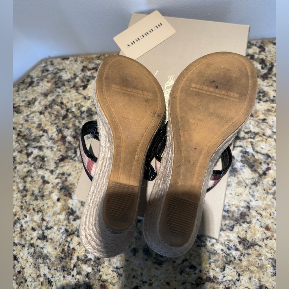 Authentic Burberry Nova Check Pattern Patent Leat… - image 6